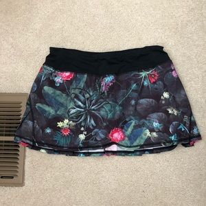 EUC🍋 Flowered Pacesetter Skirt (regular length)